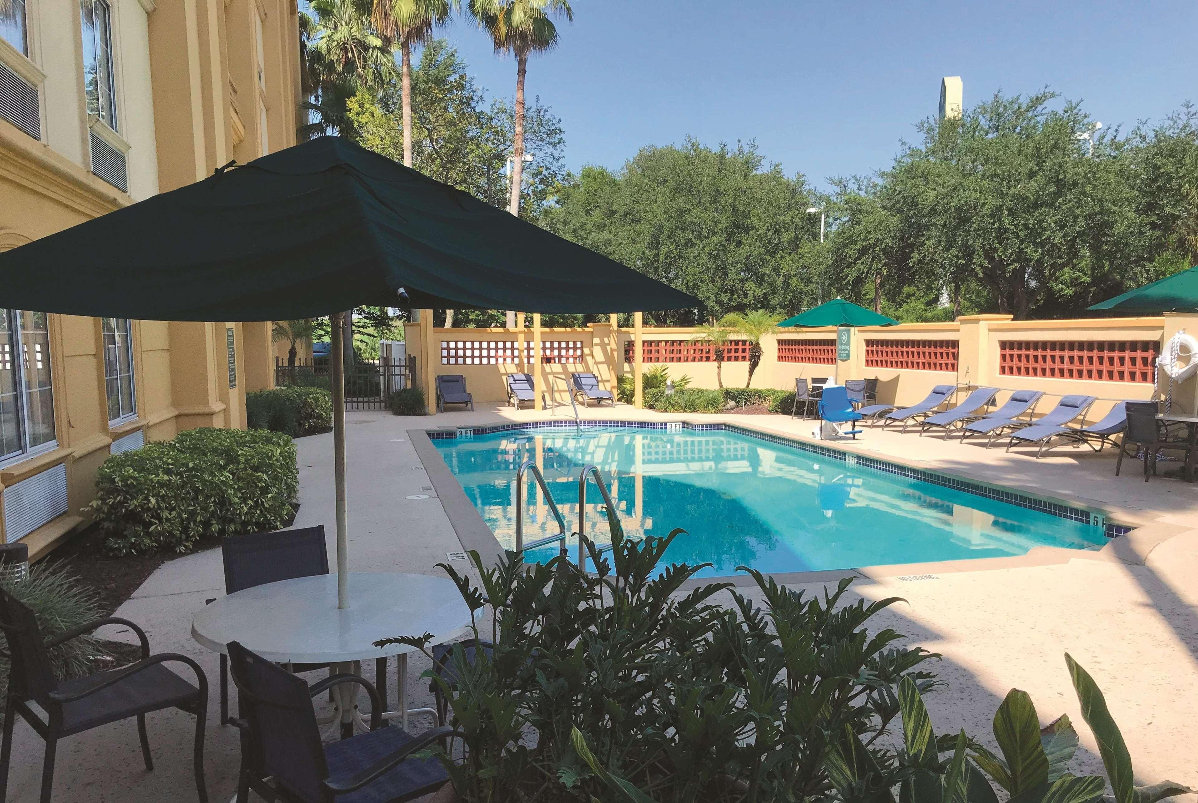 La Quinta By Wyndham Tampa Brandon Regency Park Hotel Buitenkant foto